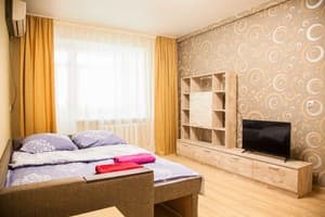 1-ком. на бульв. Центральном, 8 (площадь Фестивальная) 8