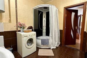 2-ком на просп.Соборном 212 (бульвар Шевченко) 11