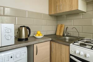 2-ком. на ул. Победы 103 (около 5 городской больницы) 10