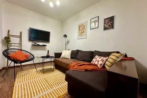 Квартира 2-ком. ул. Дивногорская 13 (возле ресторана Вилла Олива)