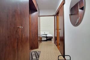 4 кровати с кондиционером и балконом. Alex Apartments. 10