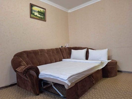 4 кровати с кондиционером и балконом. Alex Apartments. 43