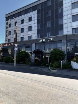 Отель Abri Hotel