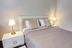 Готель Alex Hotel. Люкс 4-місний  6