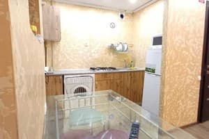 Alexandr Apartments по ул. Черновола 122/41 15