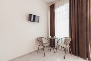 Апарт-отель Apartments near Deribasovskaya . Люкс двухместный с балконом 4