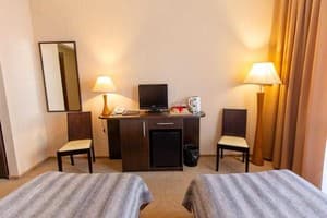 Аполлония 7