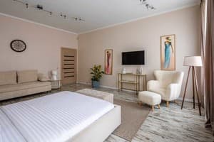 Квартира Avangard Green Park Apartment. Апартаменты 10-местный  23