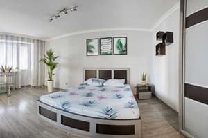 Babylon Apartments On Chornovola 1