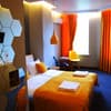 Отель Beehive Hotel. Стандарт двухместный  с видом на город и двор 4