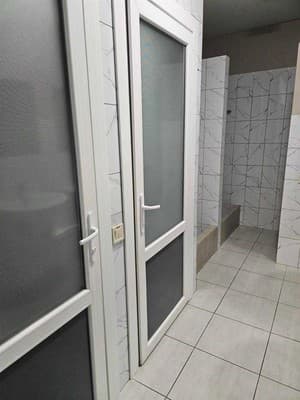 Біля Замку 14