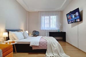 Большая кроватка на Садовом. Alex Apartments 8