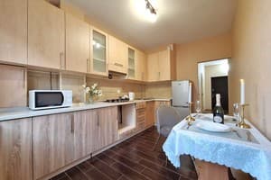 Большая кроватка на Садовом. Alex Apartments 5