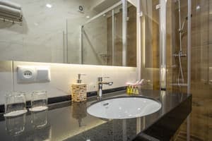 Отель Boomerang Boutique Hotel. Полулюкс трехместный  3