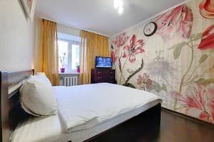 Квартира Ботаник. Alex Apartments (бесконтактное поселение 24/7). Семейный двухместный +3.  Ботаник 9