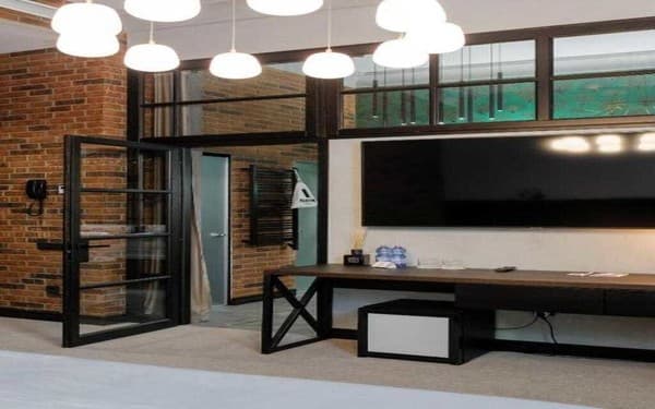 Brik Hotel 37
