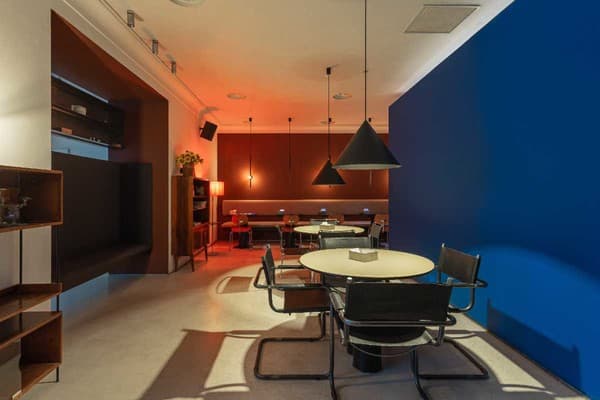 Brik Hotel 25