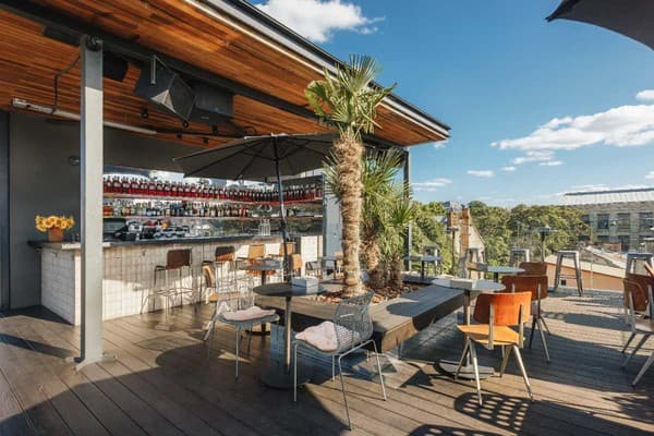 Brik Hotel 27