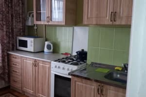 Бульвар Михаила Грушевского, 40 3