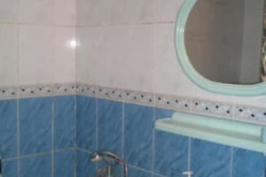 Бульвар Михаила Грушевского, 40 8