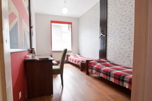 Хостел Центр . Эконом трехместный  6