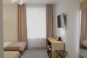 Гостинично-ресторанный комплекс Дубовый гай. Люкс двухместный twin 3