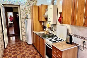 Двухкомнатная в центре города 4