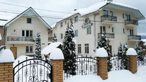 Отель Эдельвейс