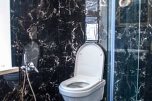 ЭстерХаус 51