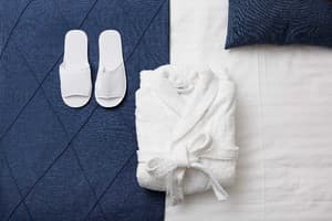 Отель Евроотель. Стандарт двухместный з двома ліжкам та балконом 4