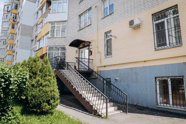 Family House 30