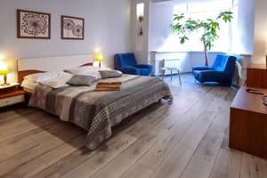 Квартира Home Hotel на Подолі вул. Волошська, 51/27
