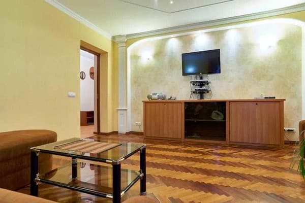 Home Hotel вул. Спасська, 25/17 4