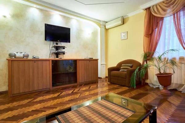 Квартира Home Hotel вул. Спасська, 25/17