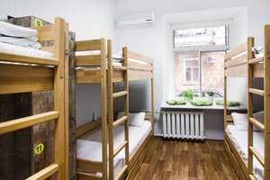 Хостел Hostel51 . Место в женском 8-местном номере  3