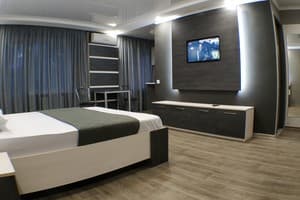 Квартира KR Apartments пр. Металлургов 19. 5-местном номере двухкомнатная 2