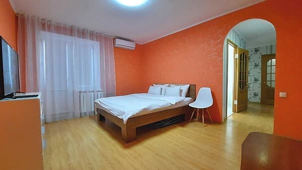 Красное и белое,Alex Apartments (бесконтактное заселение 24/7) 2