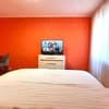 Красное и белое,Alex Apartments (бесконтактное заселение 24/7) 6-7/17