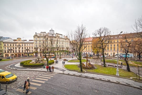 Lviv4U пр. Свободы 6/8 8