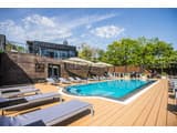 M1 Club Hotel 35