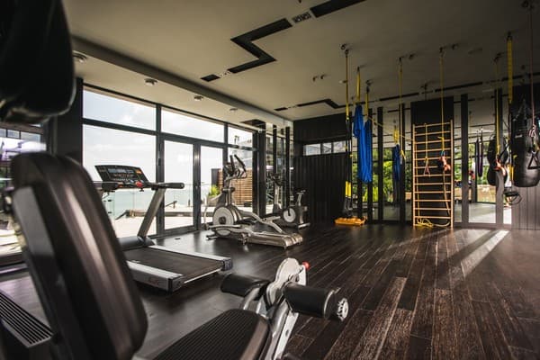 M1 Club Hotel 22