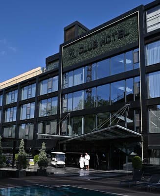 M1 Club Hotel 11