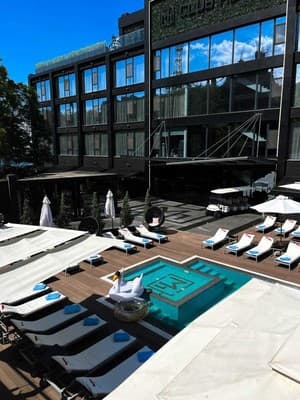 M1 Club Hotel 3
