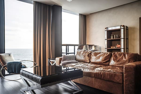 M1 Club Hotel 7