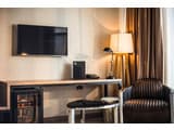 M1 Club Hotel 18
