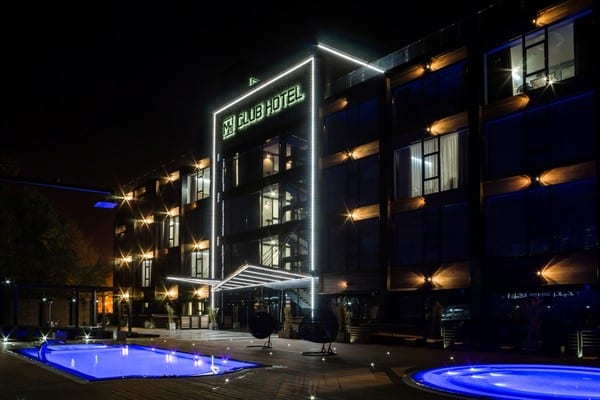 M1 Club Hotel 44