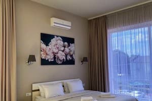 Отель MARISS hotel & business. Люкс двухместный для молодоженов (двухкомнатный) 3