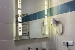 Отель MARISS hotel & business. Полулюкс двухместный  2