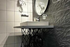 Отель MARISS hotel & business. Студио двухместный с мини-кухней без плиты 7