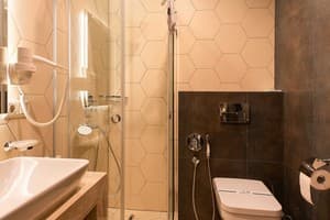 MOJO Boutique Hotel 6